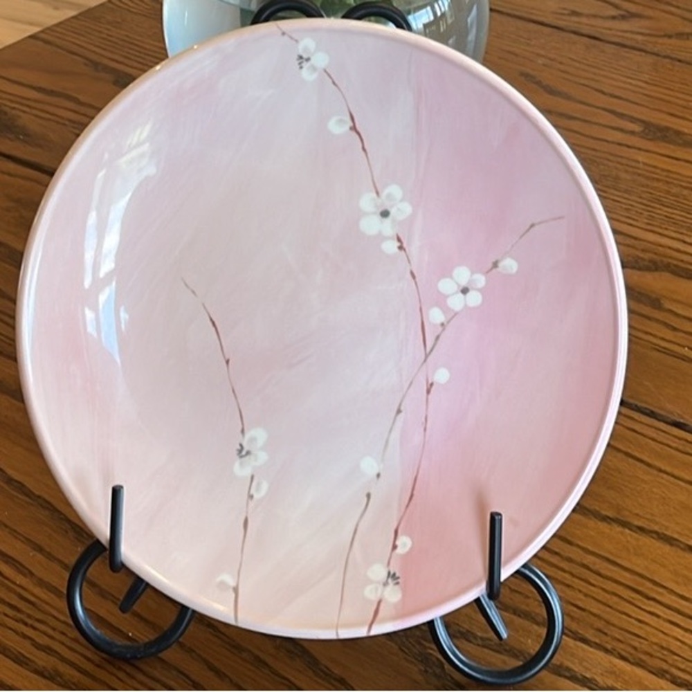 Royal Stafford Fine Earthenware Pink Floral Dinner Plate